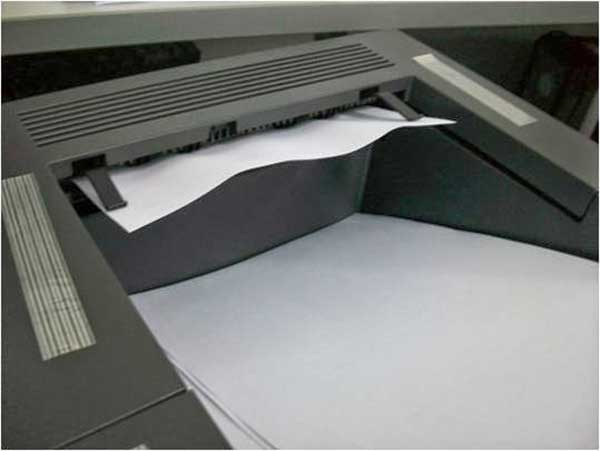 Hiện tượng kẹt giấy ở máy in Hp