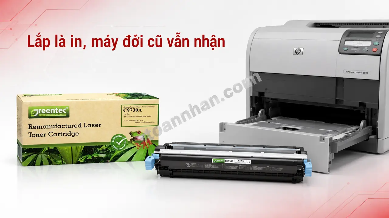Hộp mực Greentech C9730A cạnh máy HP Color LaserJet 5500