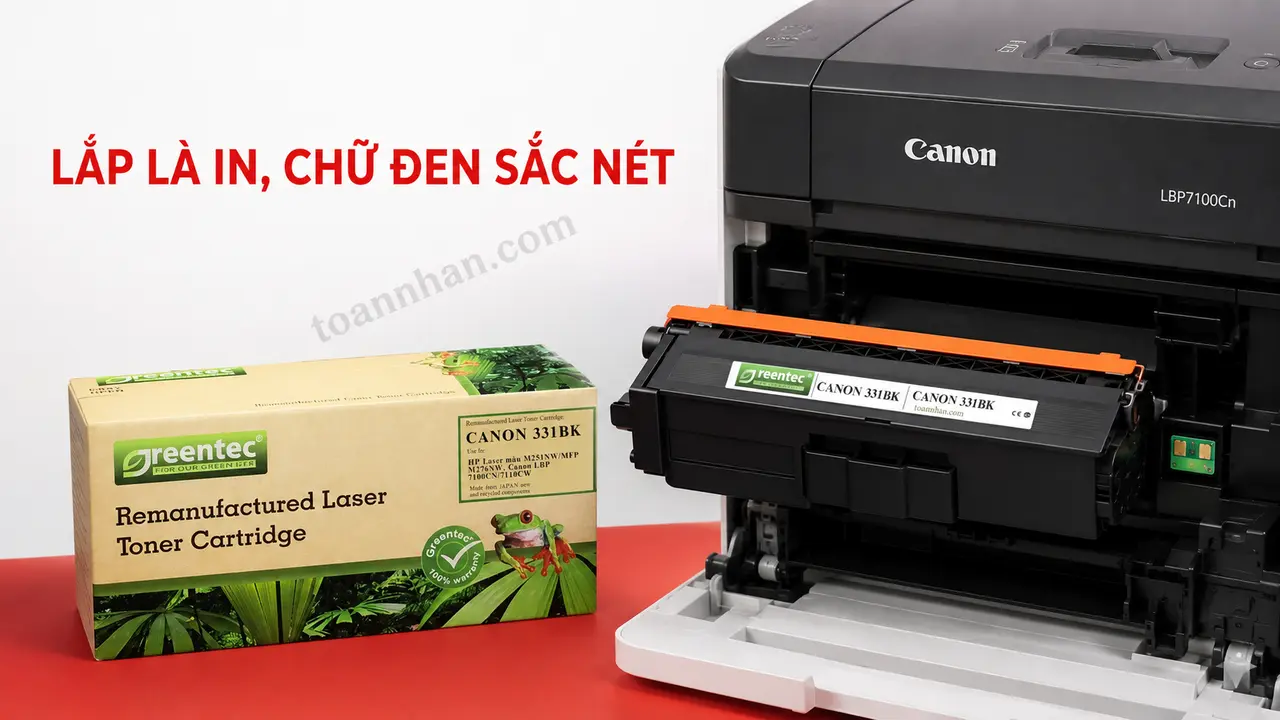 Hộp mực Greentech Canon 331BK màu đen đang lắp vào máy Canon LBP7100Cn