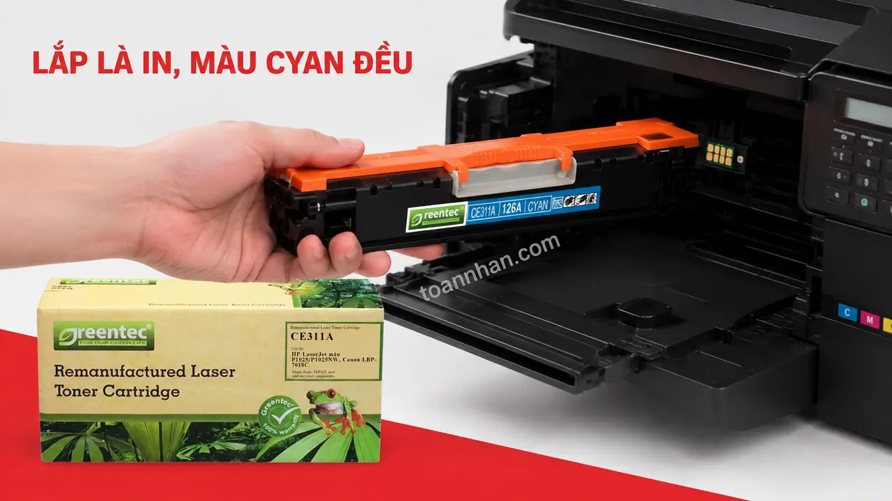 Hộp mực Greentech HP CE311A màu cyan đang lắp vào máy HP LaserJet Pro 100 color MFP M175nw