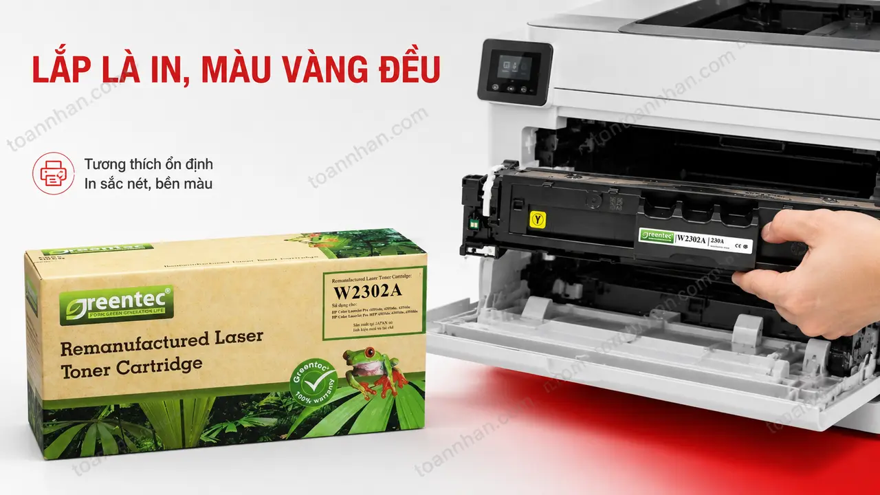 Hộp mực Greentech HP W2302A màu vàng đang lắp vào máy Color LaserJet Pro 4203dn
