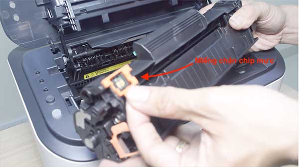 lắp đặt máy in laser Canon LBP6230Dw bước 11