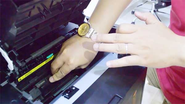 huong dap lap dat canon 249dw 9