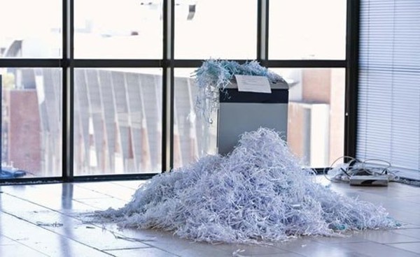 máy hủy giấy bị kẹt máy hủy giấy bị kẹt